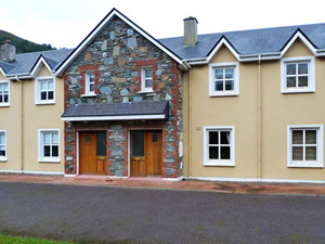 Self catering breaks at Glenbeigh in Ring of Kerry, County Kerry