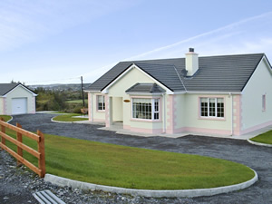 Self catering breaks at Frosses in Donegal Bay, County Donegal