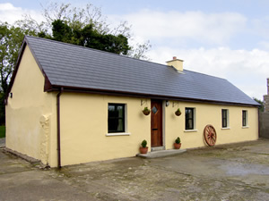Self catering breaks at Mallow in The Lee Valley, County Cork