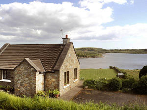 Self catering breaks at Clifden in Connemara, County Galway