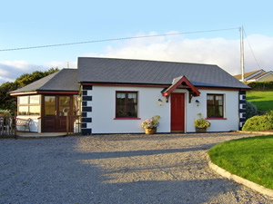 Self catering breaks at Glengariff in Beara Peninsula, County Cork