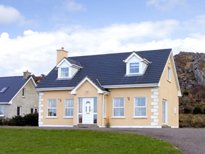 Self catering breaks at Eyeries in Beara Peninsula, County Cork