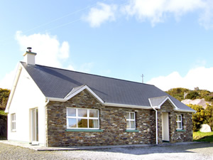 Self catering breaks at Glengarriff in Beara Peninsula, County Cork