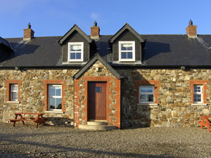 Self catering breaks at Carlingford in Carlingford, County Louth