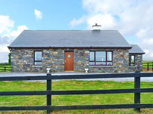 Self catering breaks at Tarbert in Shannon Estuary, County Kerry