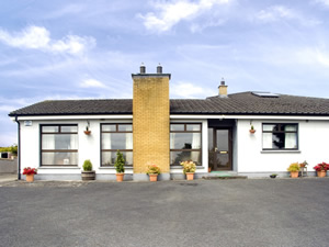 Self catering breaks at Ballybay in Castleblayney, County Monaghan