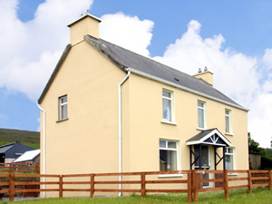 Self catering breaks at Castlegregory in Dingle Peninsula, County Kerry