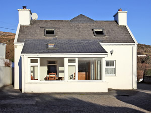 Self catering breaks at Caherdaniel in Ring of Kerry, County Kerry