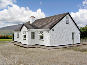 Self catering breaks at Tully in Connemara, County Galway