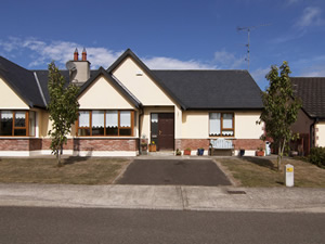 Self catering breaks at Riverchapel in Courtown Seaside Resort, County Wexford