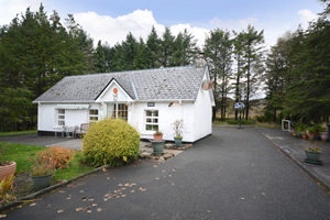 Self catering breaks at Dunkineely in Donegal Bay, County Donegal