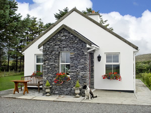 Self catering breaks at Adrigole in Bantry, County Cork