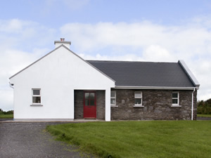 Self catering breaks at Cahersiveen in Ring of Kerry, County Kerry