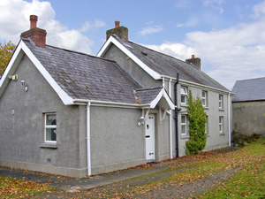 Self catering breaks at Kells in Lough Neagh, County Antrim