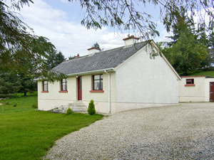 Self catering breaks at Termon in Glenveigh National Park, County Donegal