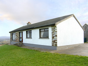 Self catering breaks at Dungloe in The Rosses, County Donegal
