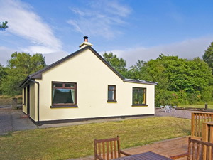 Self catering breaks at Glenbeigh in Ring of Kerry, County Kerry