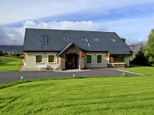 Self catering breaks at Miltown in Lakes of Killarney, County Kerry