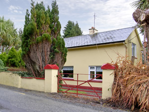 Self catering breaks at Lauragh in Beara Peninsula, County Kerry