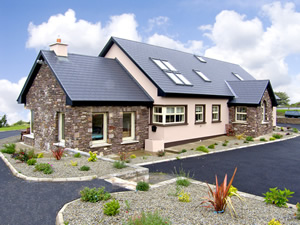 Self catering breaks at Camp in Dingle Peninsula, County Kerry