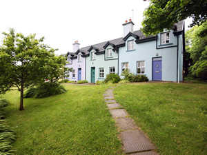 Self catering breaks at Letterfrack in Connemara, County Galway