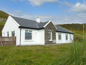 Self catering breaks at Caherdaniel in Ring of Kerry, County Kerry