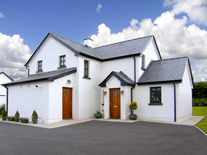 Self catering breaks at Drumshanbo in Lovely Leitrim, County Leitrim