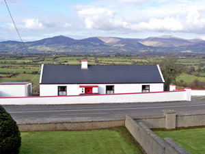Self catering breaks at Mitchelstown in Blackwater Valley, County Cork