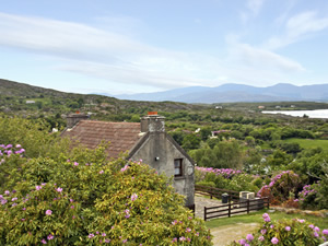 Self catering breaks at Lauragh in Beara Peninsula, County Kerry