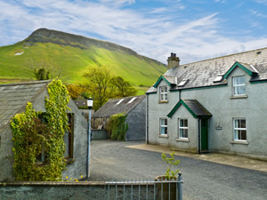 Self catering breaks at Cushendall in Antrim Coast, County Antrim