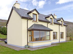 Self catering breaks at Caherdaniel in Ring of Kerry, County Kerry