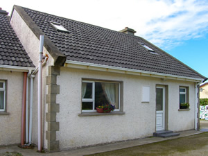 Self catering breaks at Glencolumbkille in Donegal Bay, County Donegal