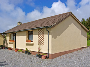 Self catering breaks at Clifden in Connemara, County Galway