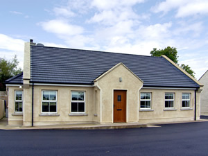 Self catering breaks at Lisnaskea in Lough Erne, County Fermanagh
