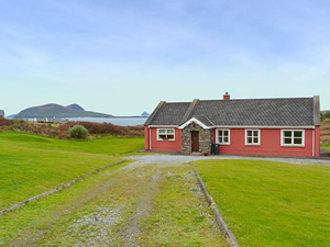 Self catering breaks at Dunquin in Dingle Peninsula, County Kerry
