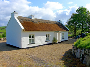 Self catering breaks at Ballyshannon in Donegal Bay, County Donegal