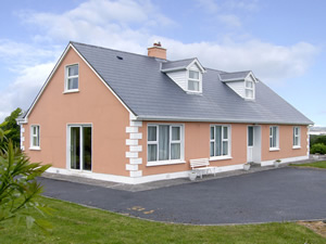 Self catering breaks at Liscannor in Cliffs of Moher, County Clare