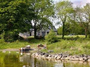 Self catering breaks at Headford in Lough Corrib, County Galway