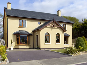 Self catering breaks at Kenmare in Ring of Kerry, County Kerry