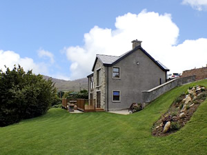 Self catering breaks at Carlingford in Carlingford Lough, County Louth