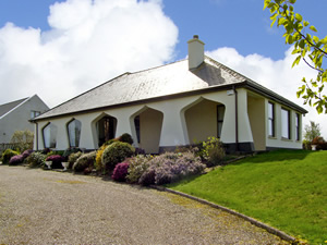 Self catering breaks at Mullaghmore in Irish Sea, County Sligo