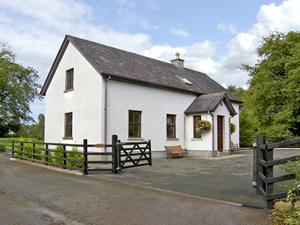 Self catering breaks at Killeshandra in Lake County, County Cavan