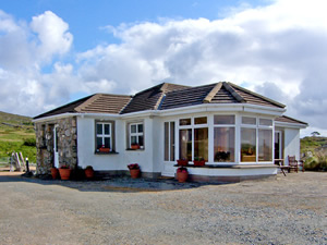 Self catering breaks at Kilkieran in Galway Bay, County Galway