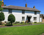 Elmhurst Cottage in Lower Quinton, Gloucestershire