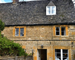 Gleed Cottage in Naunton, Cotswolds, Central England