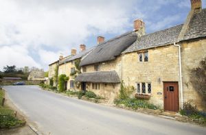 Self catering breaks at Ingleside Cottage in Broad Campden, Gloucestershire