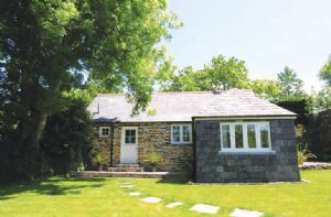 Self catering breaks at Owl House in Treneague, Cornwall