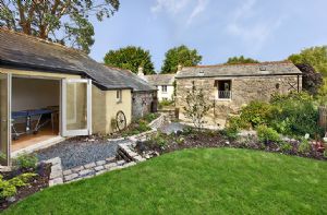 Self catering breaks at Higher Pempwell Barn in Pempwell, Cornwall