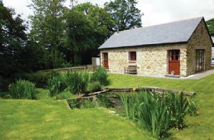 Self catering breaks at Lower Gew in Ladock, Cornwall