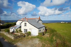 Self catering breaks at Merlins Cottage in Trevellick, Cornwall